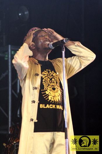 Jimmy Cliff (Jam) 11. Chiemsee Reggae Festival, Übersee - Main Stage 19. August 2005 (11).jpg